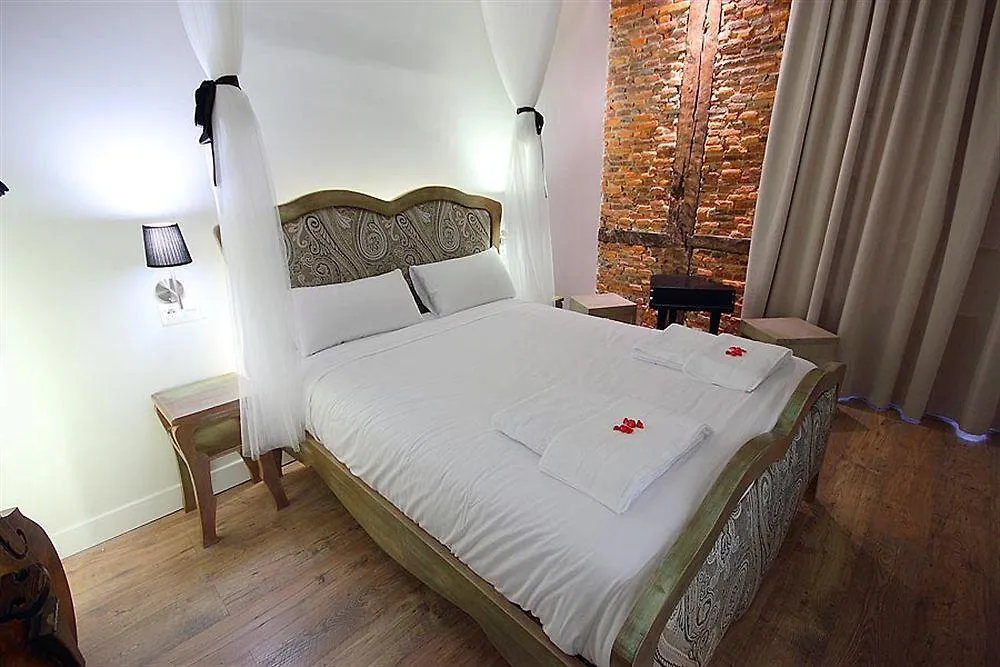 Pension Basque Boutique Hotel Bilbao Guest house